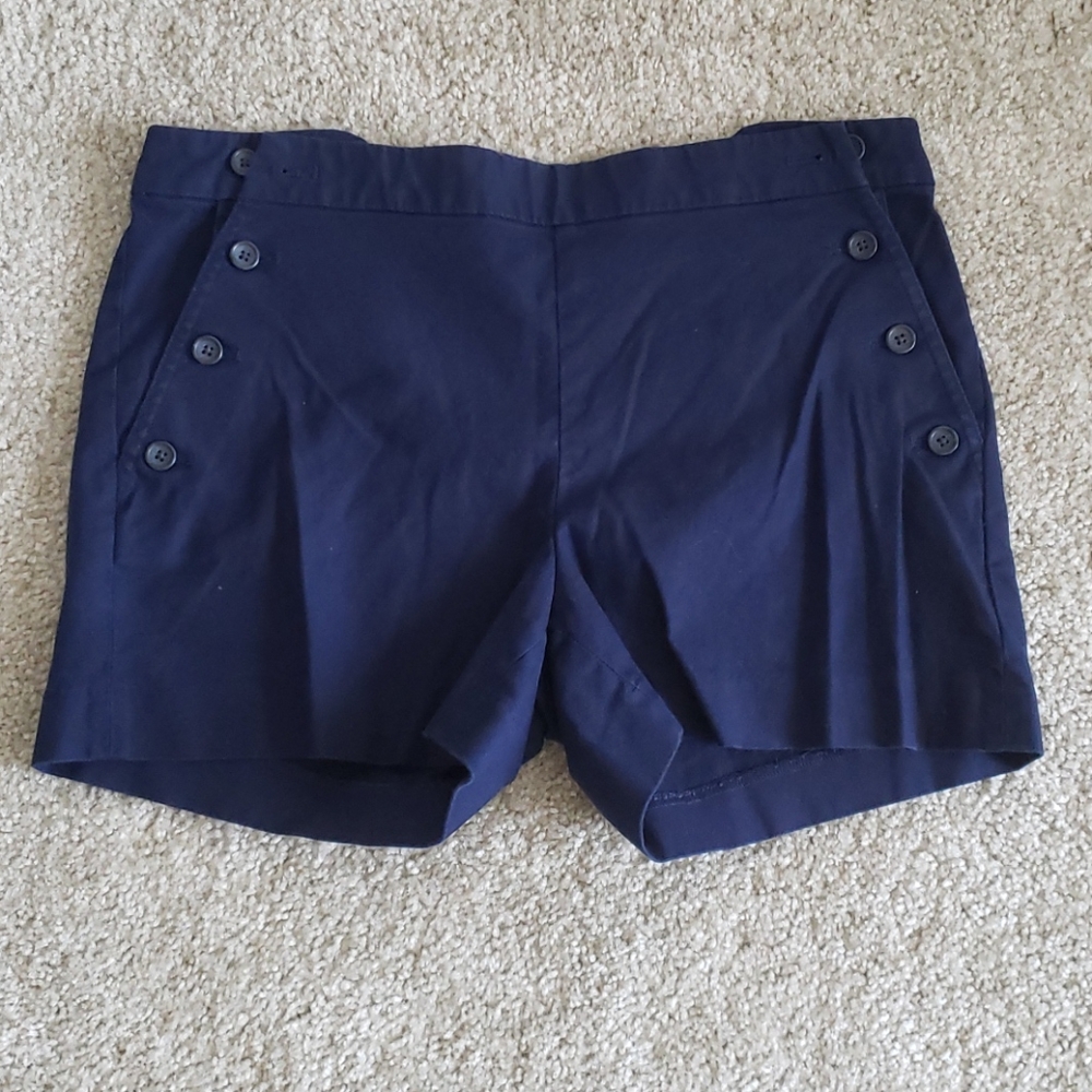 Banana Republic Sailor shorts. Size 10